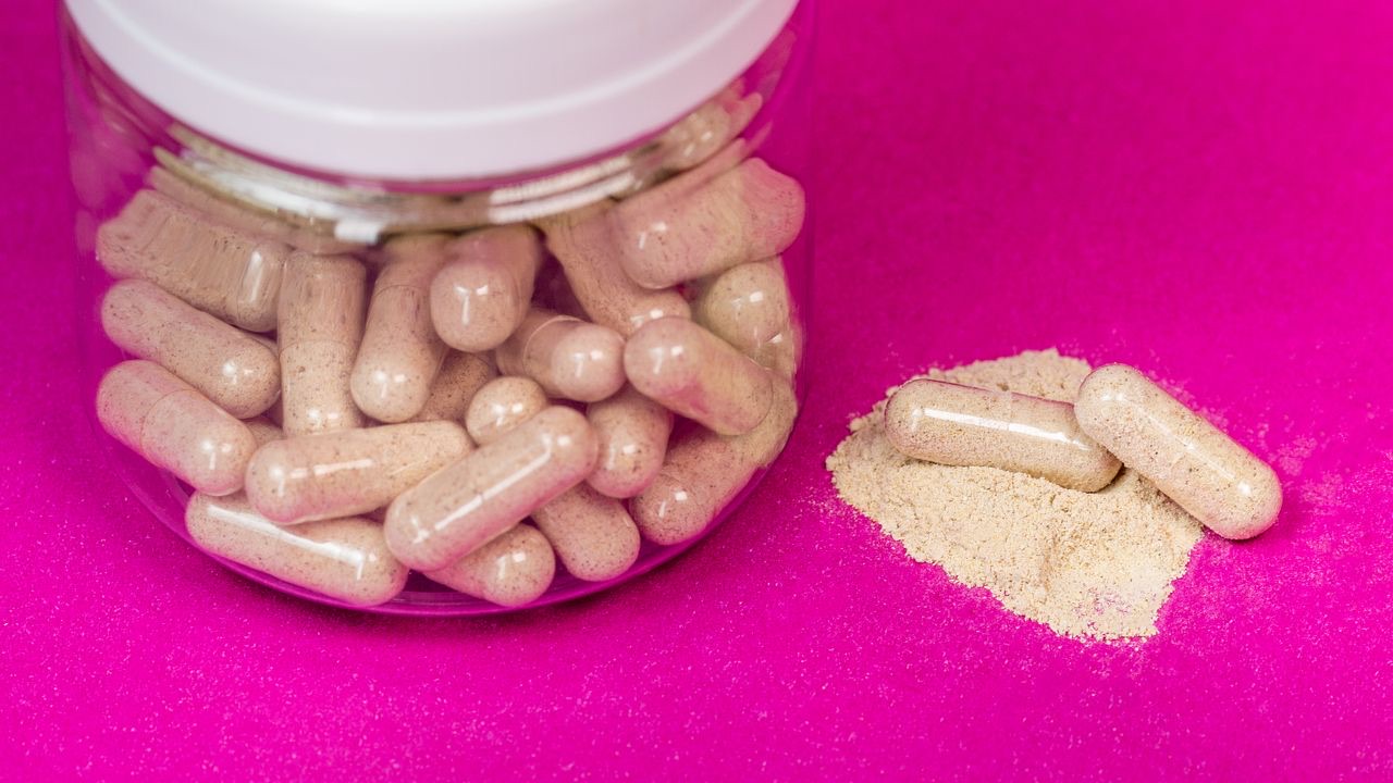 How Glutathione Powder Gets Into Products — Oral, Topical, and Injectable Grade Differences
